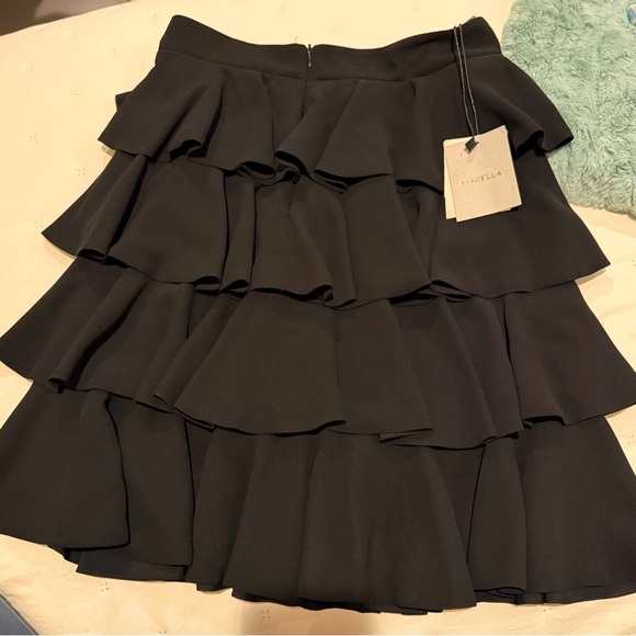 Marella Women’s Italian Design Black Tiered Skirt Size 4 NWT